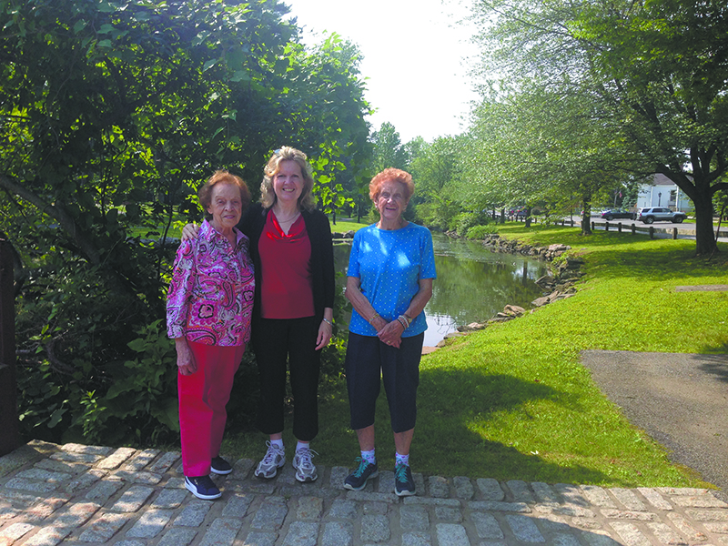 North Castle Seniors Nellie Palamarczuk (left) and Faye Barresi (right) walk with Liz Thomas (center), North Castle Senior Recrea- tion Leader, in Wampus Brook Park. Senior walks are regularly scheduled on Mondays and Thursdays at 10 a.m.