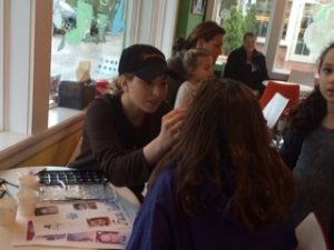 Face painting at Peachwave photo