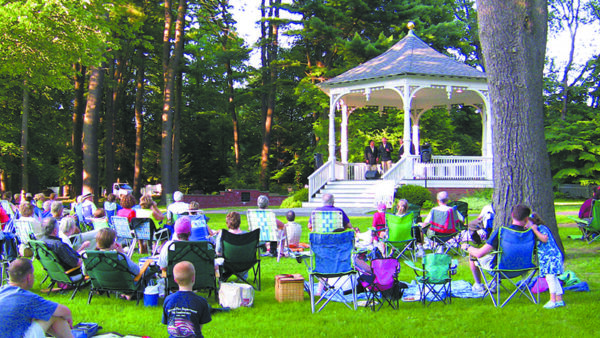 The Small Town Theatre Company Summer Concert. Sam Morell Photo.