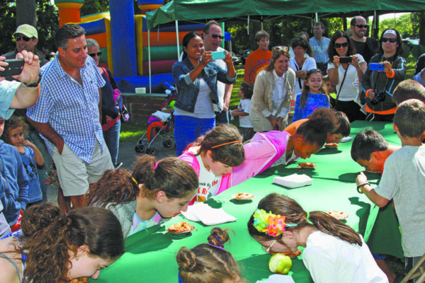 Cider and Donut Kids pie eating 2014